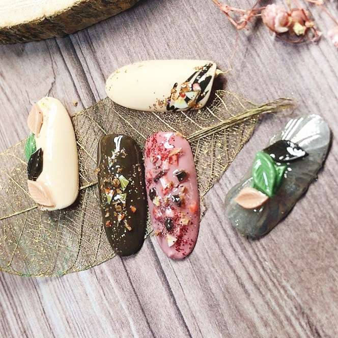 バレンタインネイル