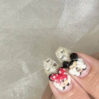 大人可愛いミッキーネイルデザイン♡｜伏見桃山ネイル